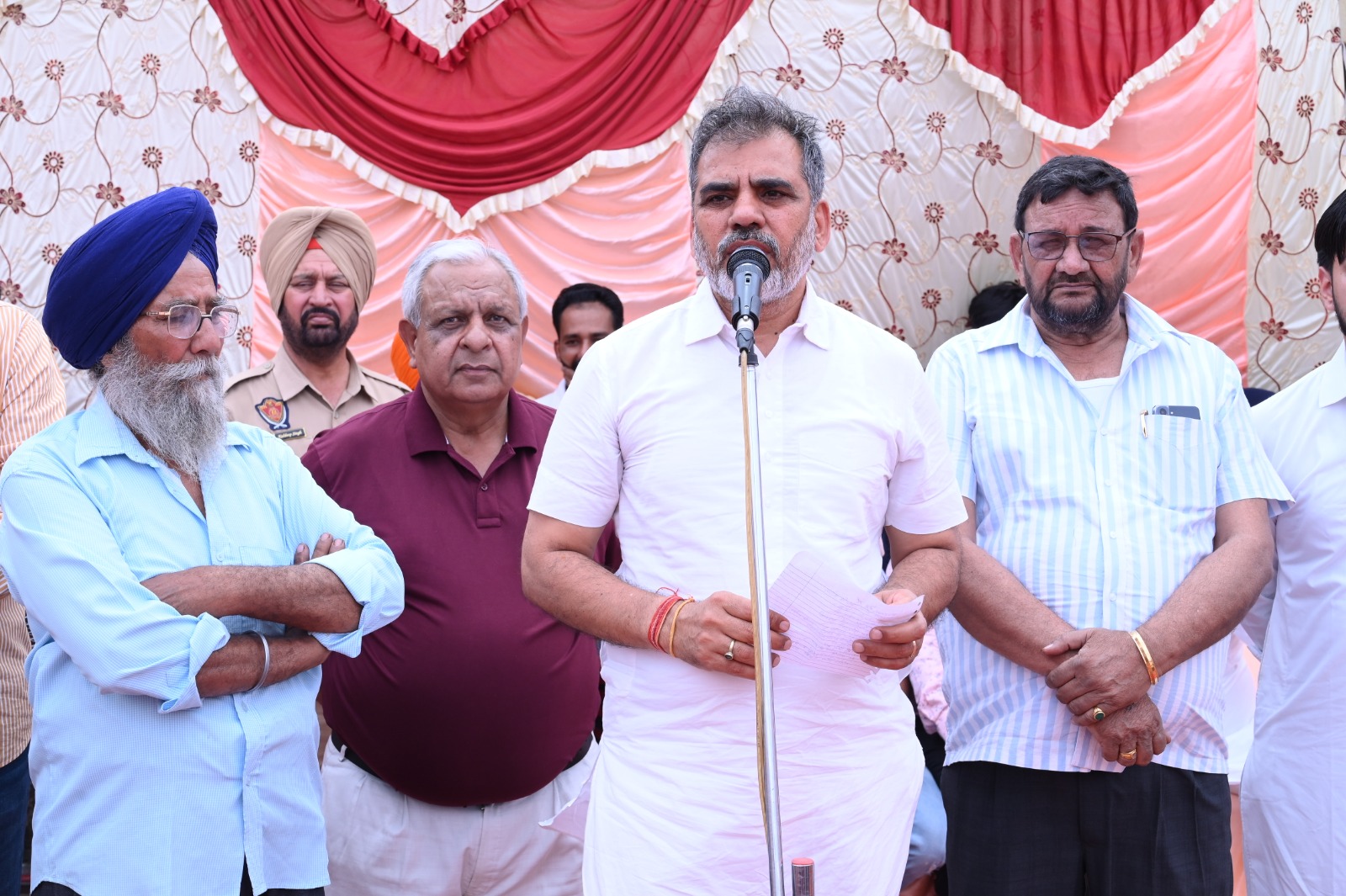 भाजपा और कांग्रेस ने समुदाय को नष्ट कर पंजाब पर शासन किया: एनके शर्मा